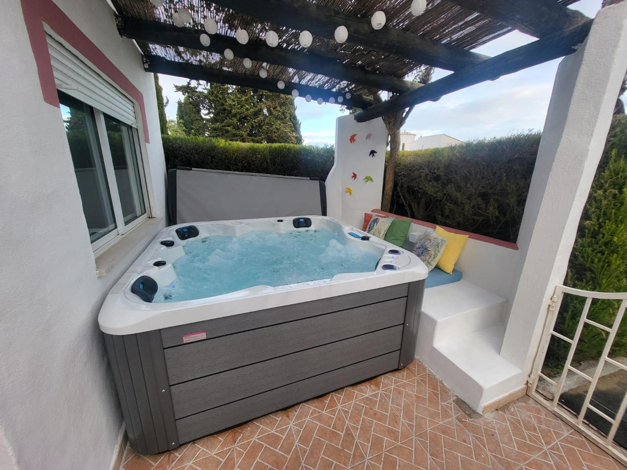 Peace Of Heaven In Algarve - Jacuzzi - By Bedzy Apartman Armação de Pêra Kültér fotó